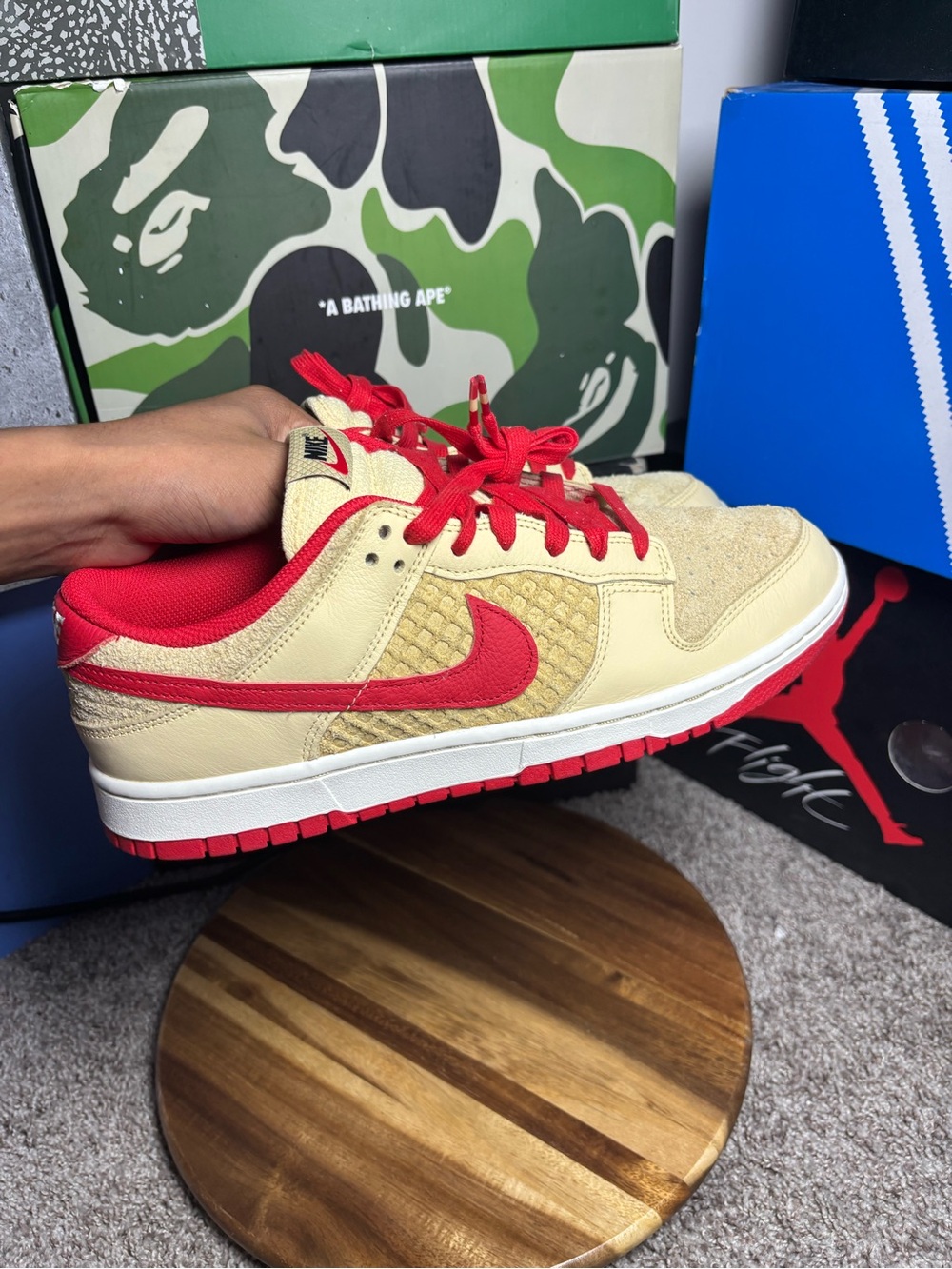 Nike Men’s Low-Top Sneakers - Cream with Red Accents